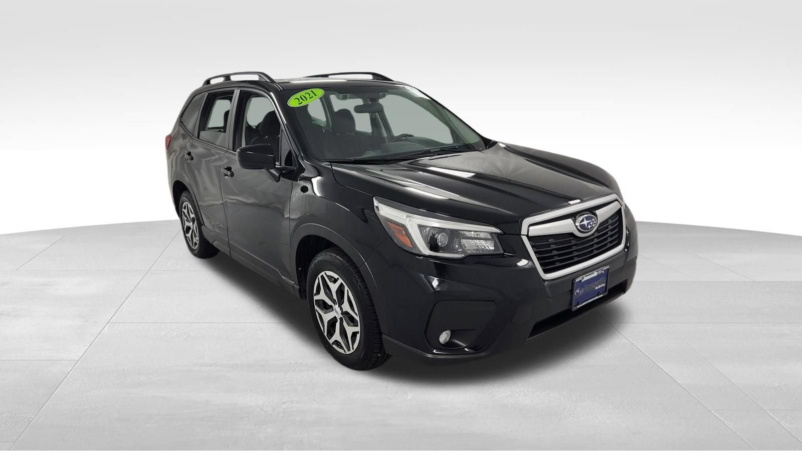 Used 2021 Subaru Forester Premium AWD/4WD image 1
