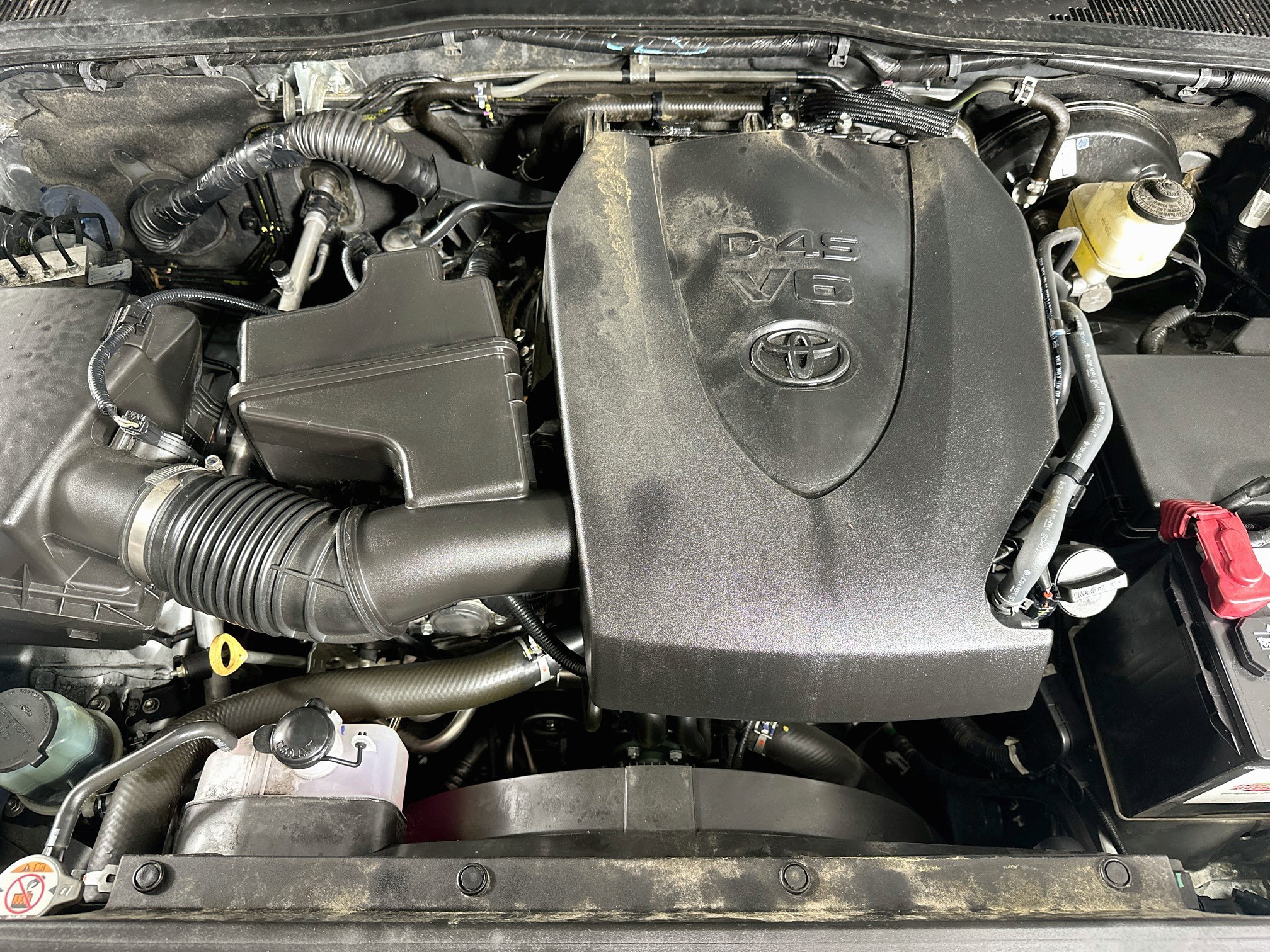 Used 2022 Toyota Tacoma SR5 w/ Technology Package RWD image 30