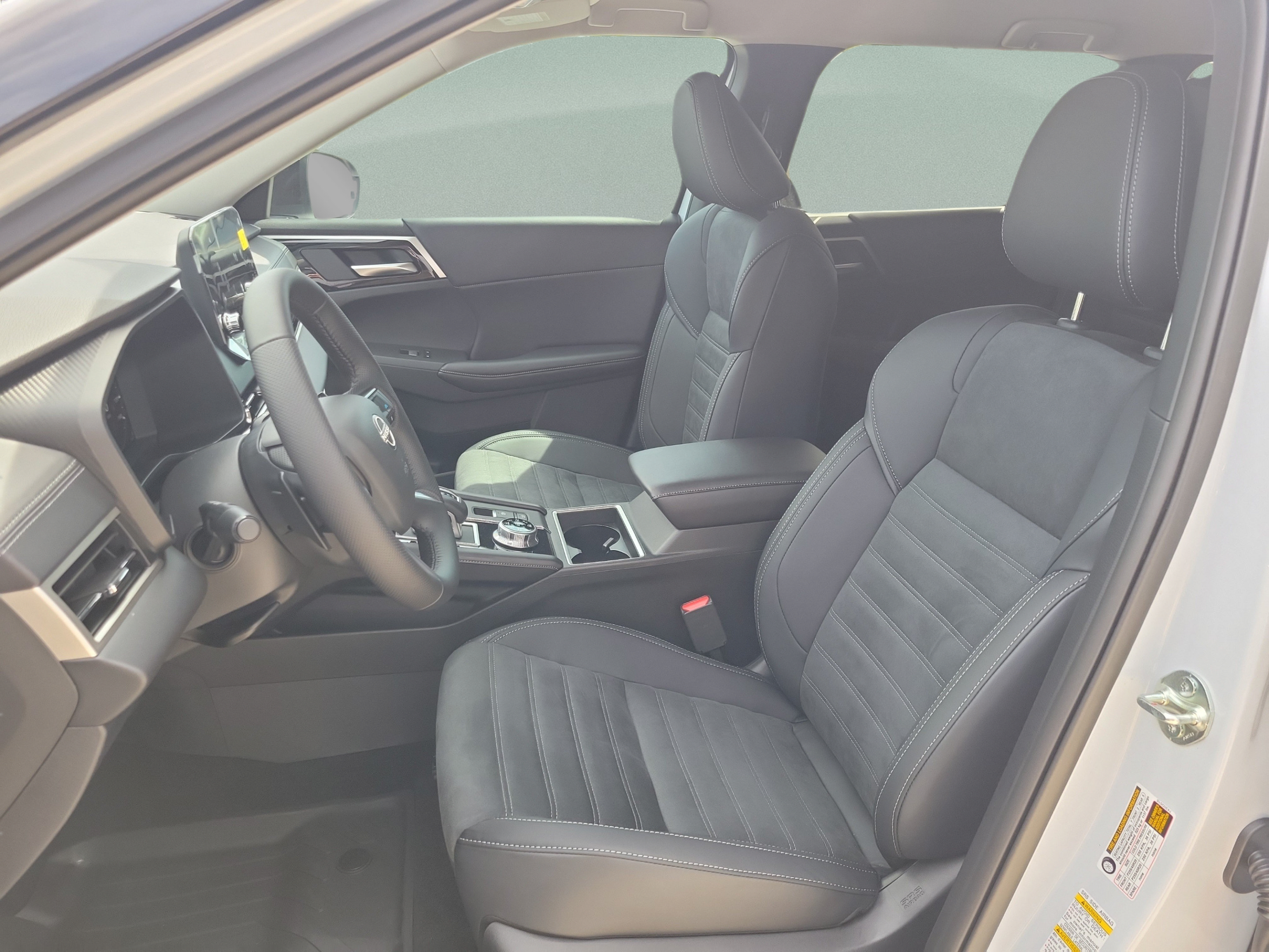 New 2026 Nissan Rogue SL AWD/4WD image 18
