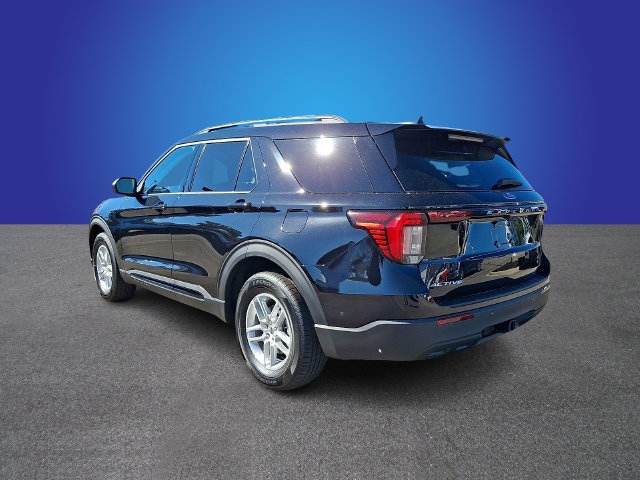 New 2026 Ford Explorer Active RWD image 4