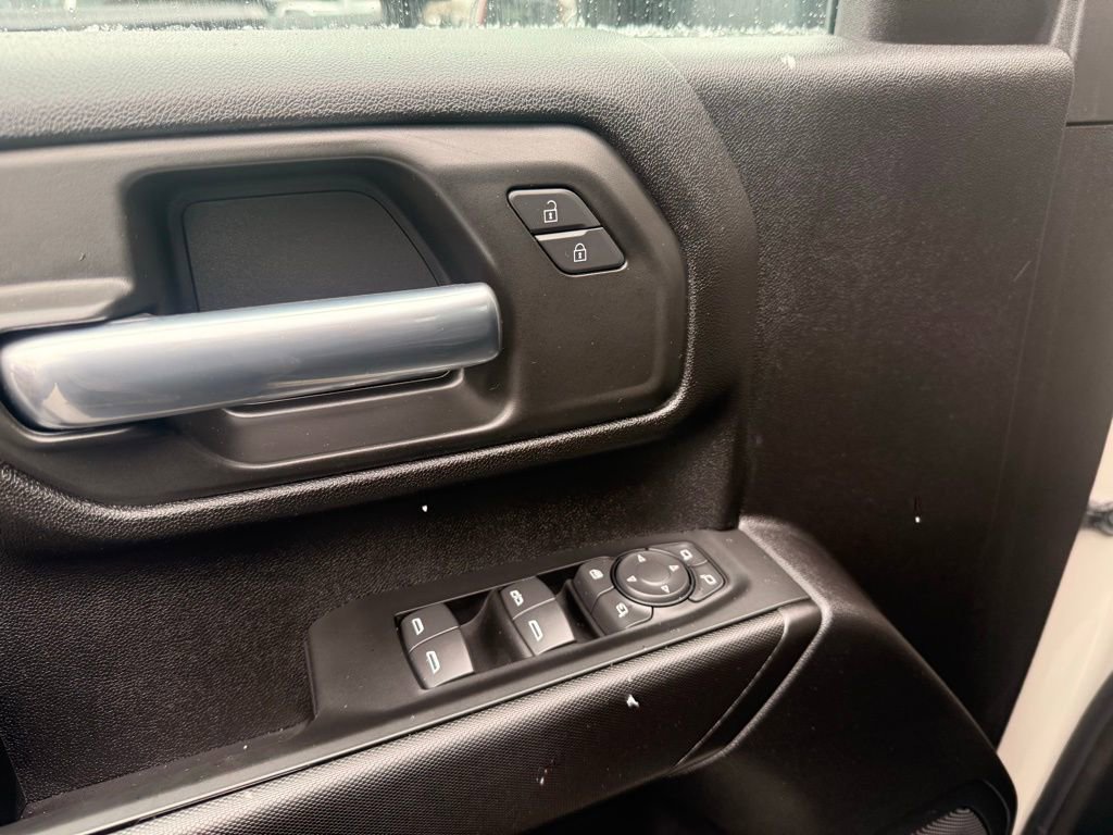 New 2026 Chevrolet Silverado 2500 Custom w/ Custom Value Package image 29