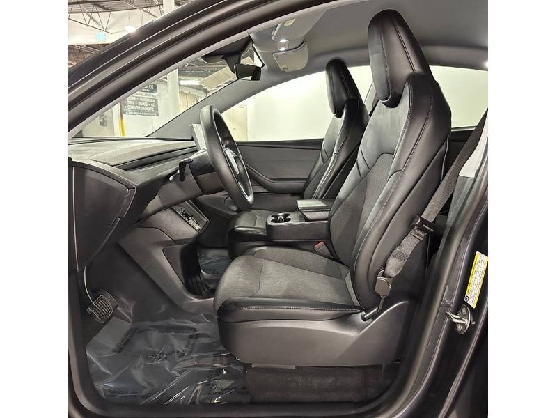Used 2026 Tesla Model Y AWD image 20