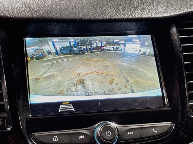 Used 2019 Chevrolet Trax LT w/ LT Convenience Package AWD/4WD image 14