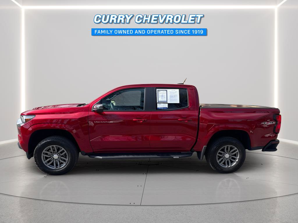 Used 2024 Chevrolet Colorado LT w/ LT Convenience Package image 8