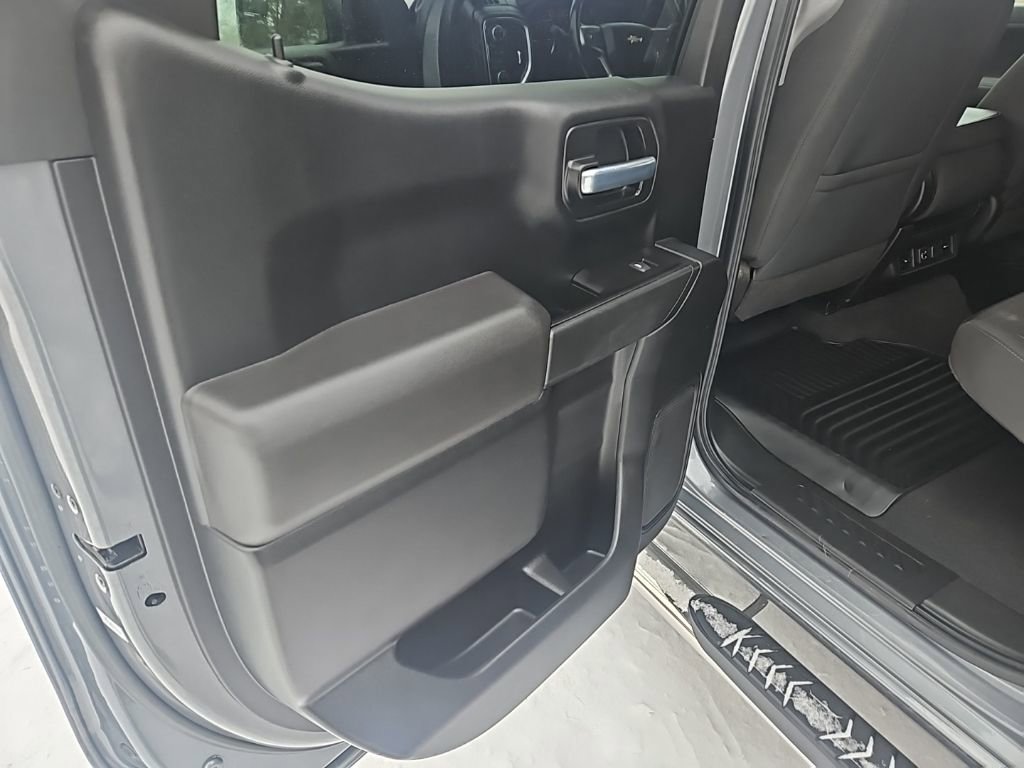 Used 2021 Chevrolet Silverado 1500 LT w/ Bed Protection Package image 18