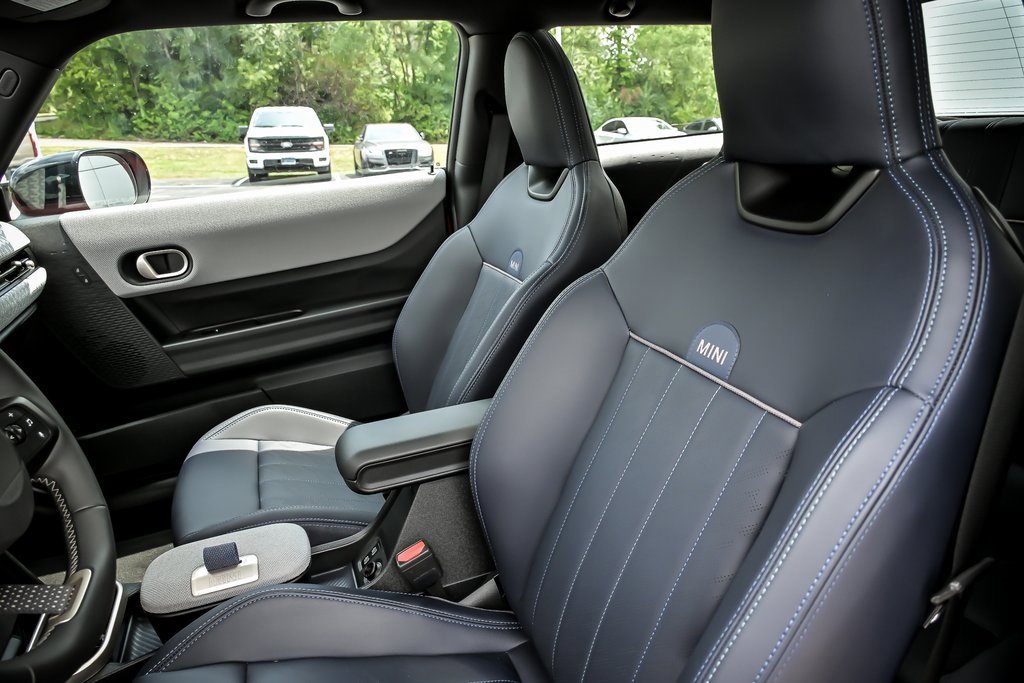 Used 2025 MINI Cooper S image 15