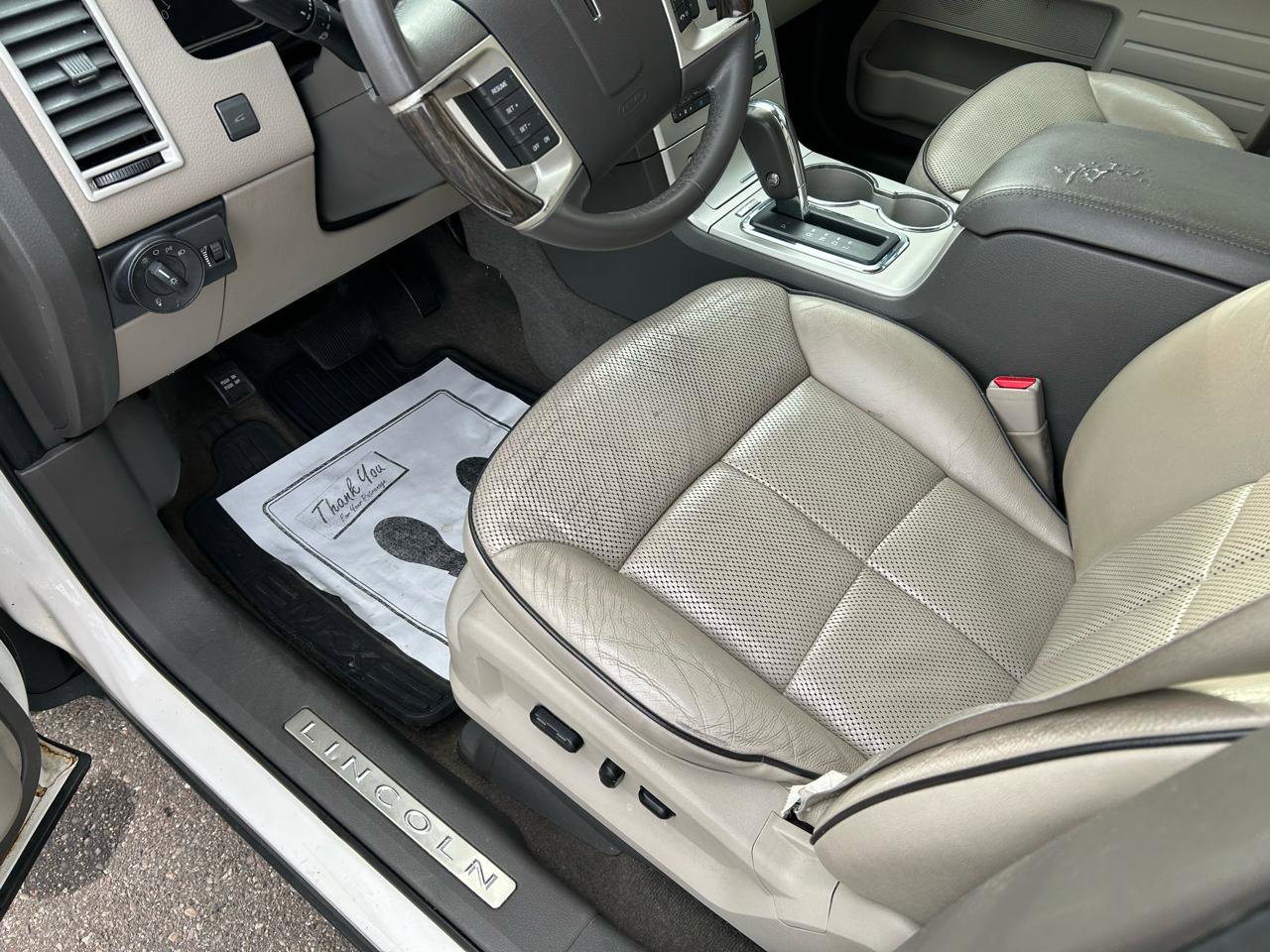 Used 2008 Lincoln MKX FWD image 10