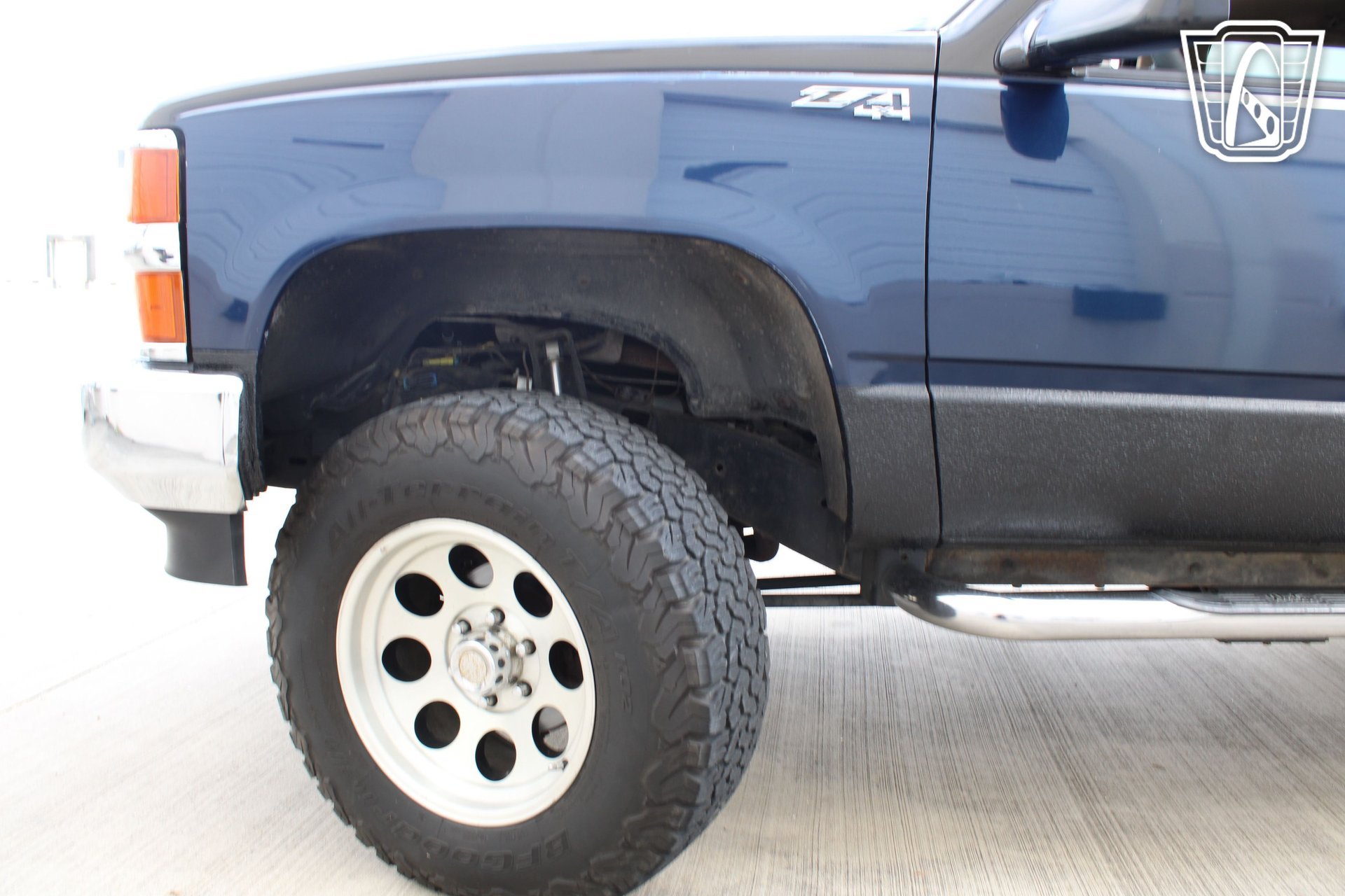 Used 1996 Chevrolet Tahoe 4WD 2-Door image 38