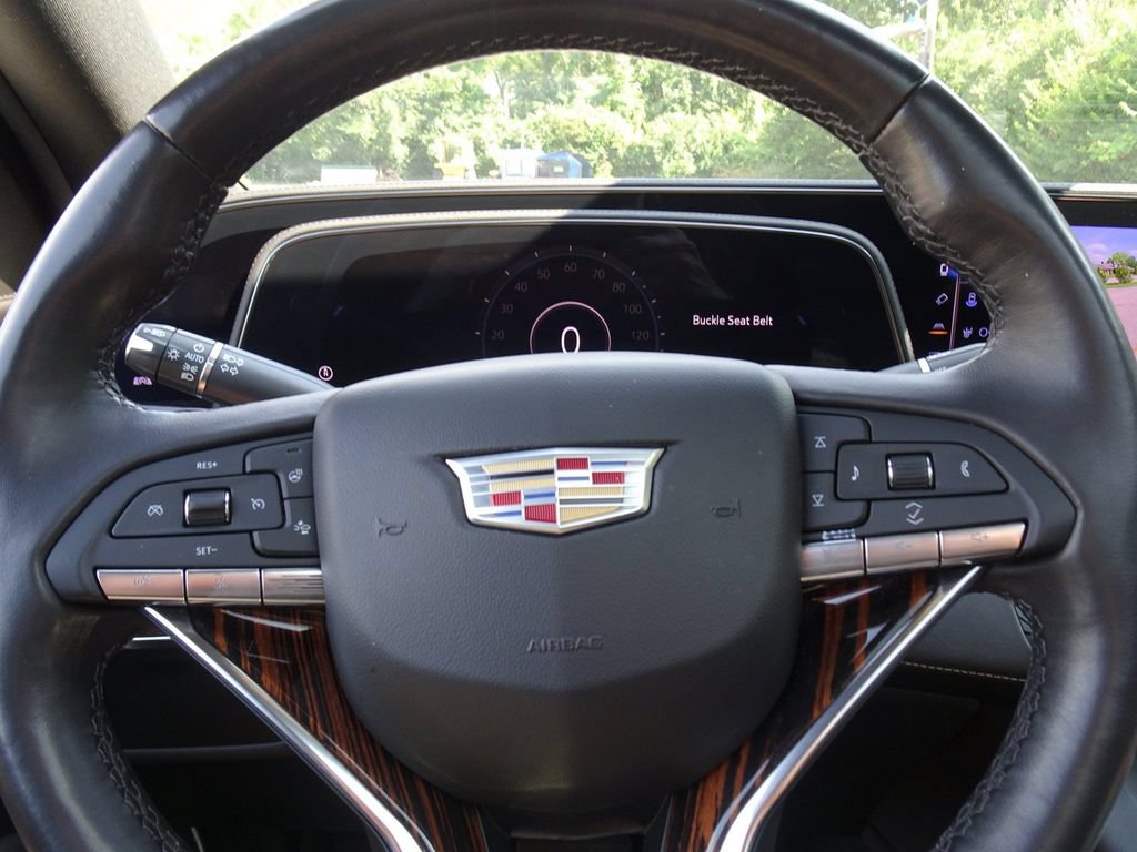 Used 2022 Cadillac Escalade ESV Premium Luxury AWD/4WD image 20