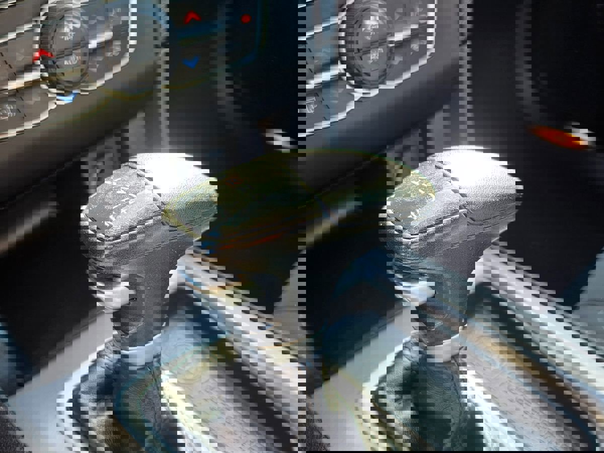 Used 2023 Dodge Charger GT image 36