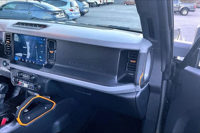 Used 2022 Ford Bronco Badlands w/ Sasquatch Package image 16