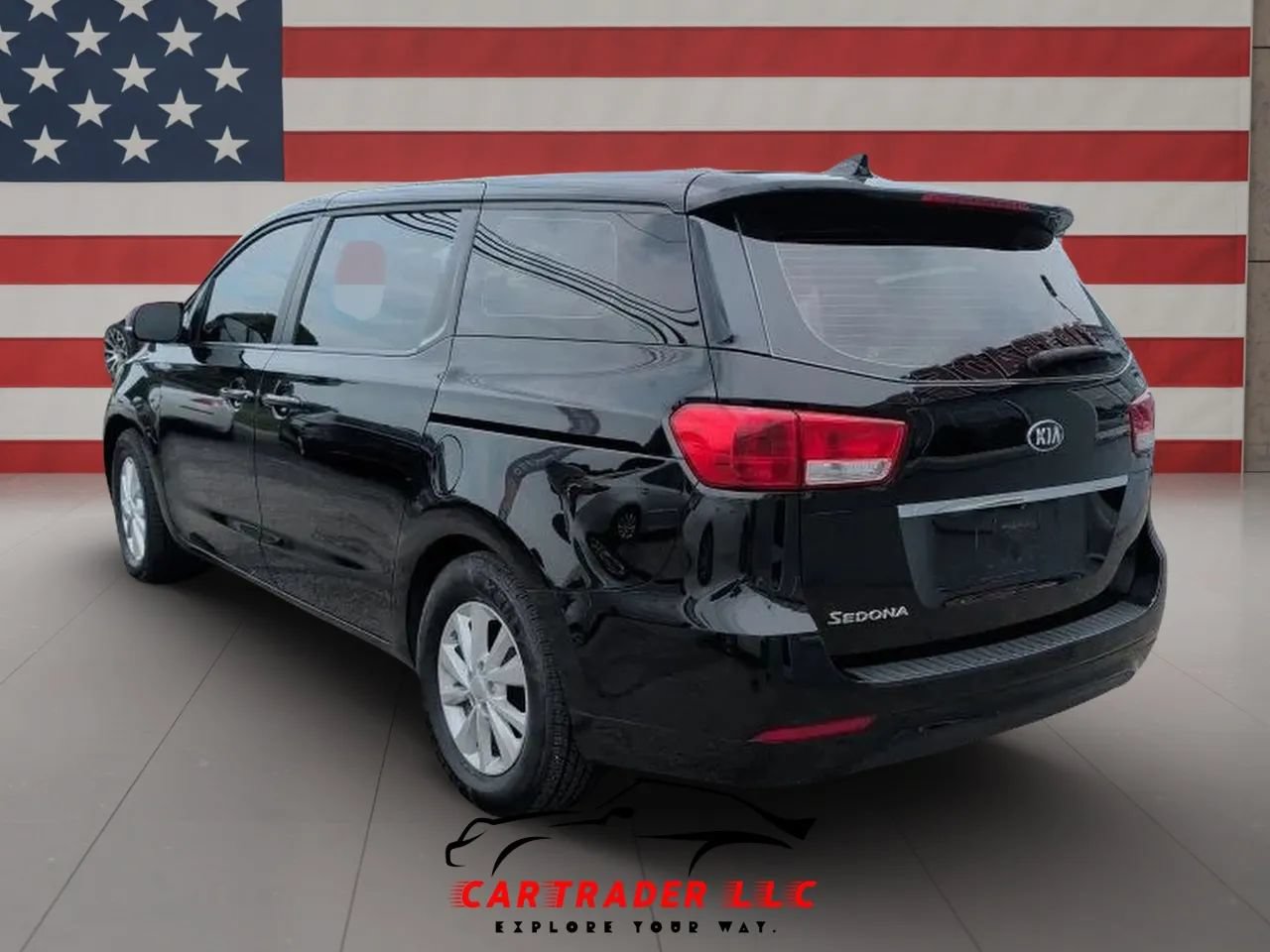 Used 2016 Kia Sedona L FWD image 4