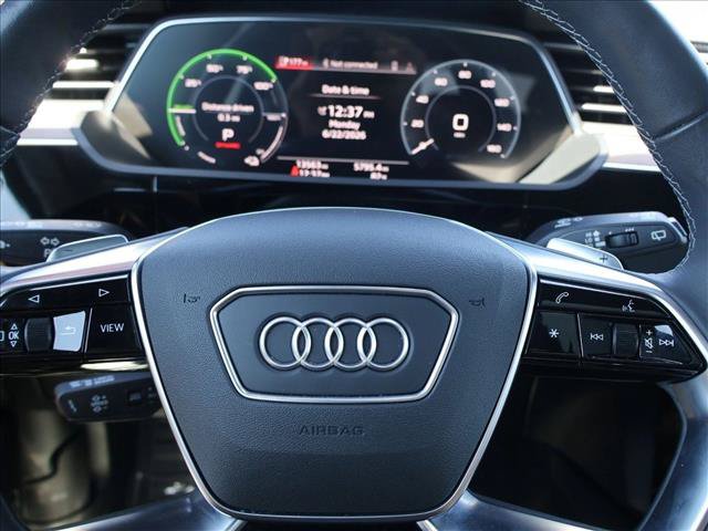 Used 2024 Audi Q8 e-tron Premium Plus w/ Premium Plus Package AWD/4WD image 16