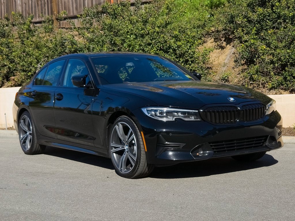 Used 2022 BMW 330i 330i w/ Driving Assistance Package image 2