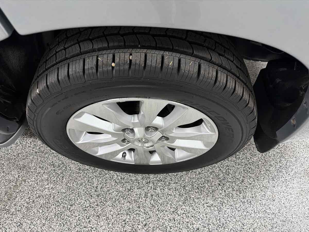 Used 2010 Toyota Sequoia Platinum RWD image 46