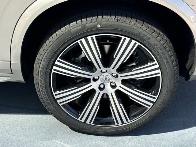 New 2024 Volvo XC90 T8 Ultimate w/ Protection Package Premier AWD/4WD image 5