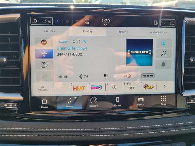 New 2026 Chrysler Pacifica Select image 24