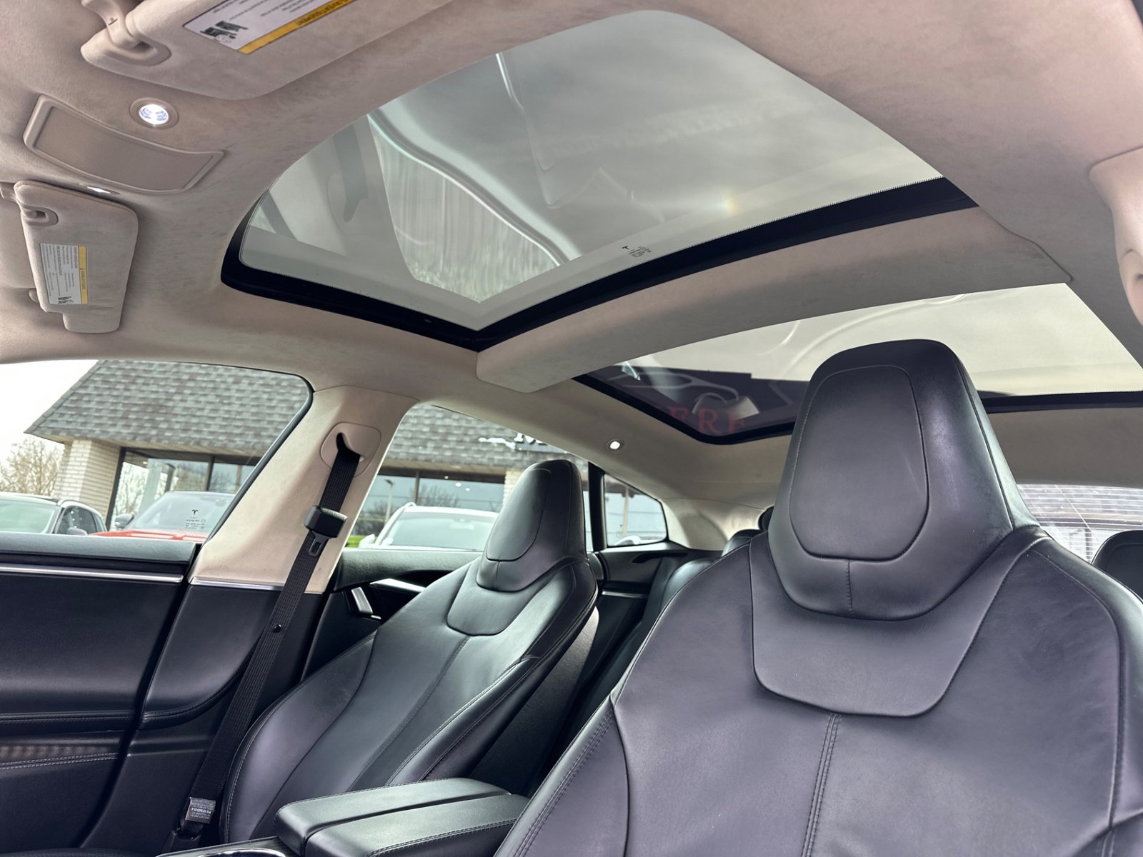 Used 2014 Tesla Model S 85 image 22