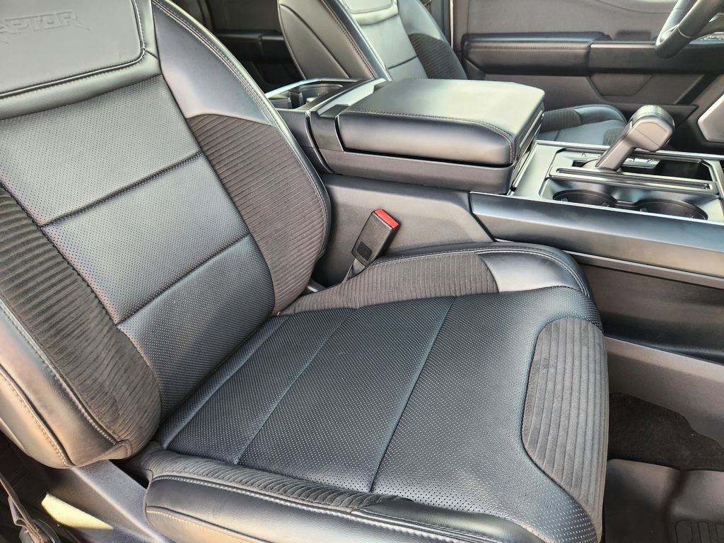 Used 2023 Ford F150 Raptor image 14