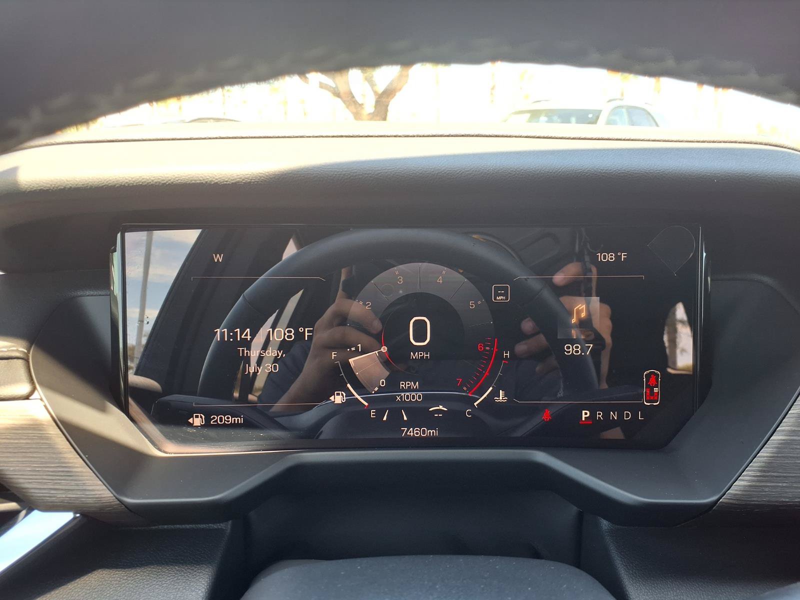 Used 2026 GMC Acadia Denali FWD image 27