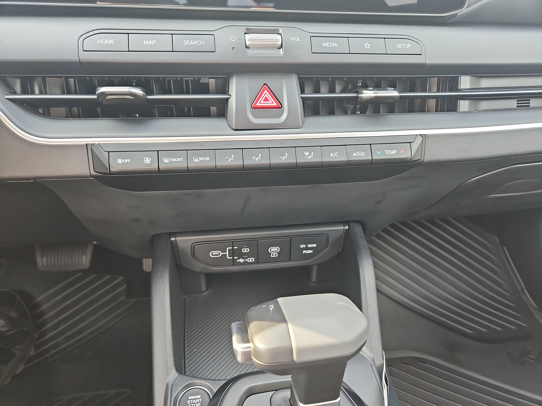 New 2026 Kia K4 FWD image 26