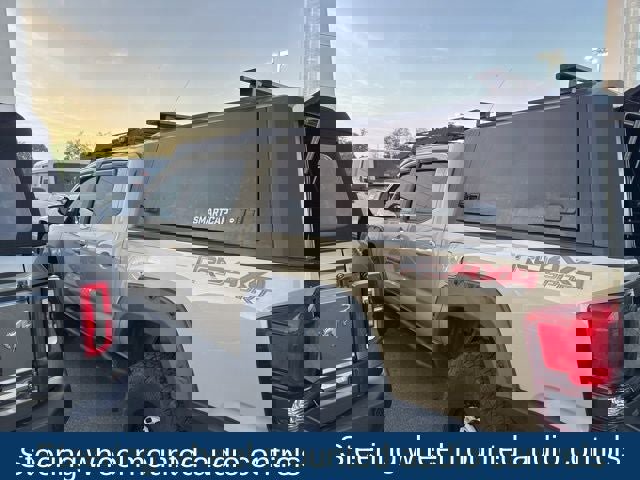 Used 2018 Toyota Tacoma TRD Sport image 11