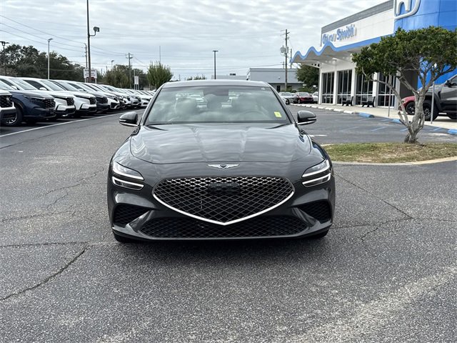 Used 2025 Genesis G70 2.5T image 3