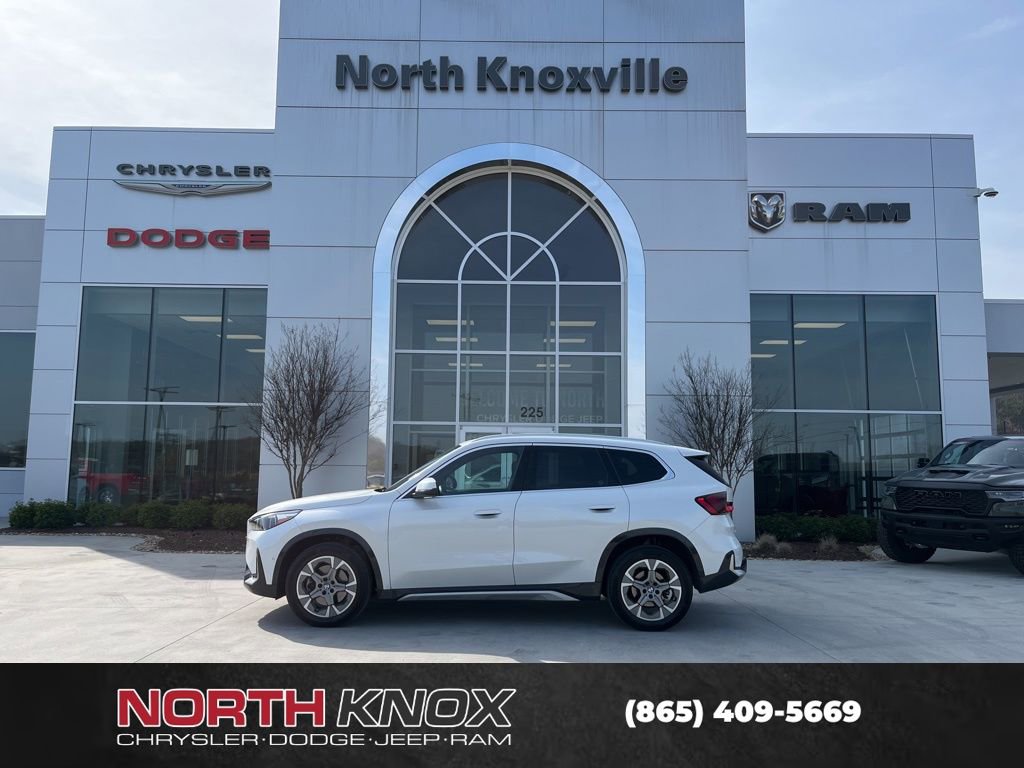 Used 2025 BMW X1 xDrive28i image 2