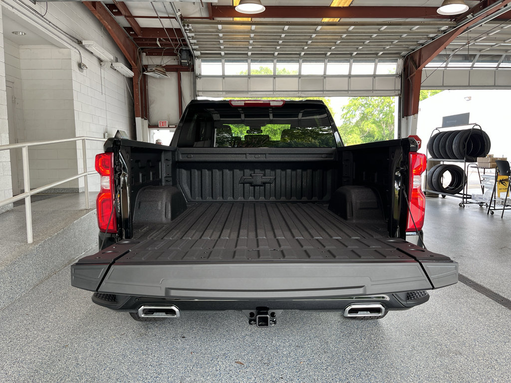 New 2026 Chevrolet Silverado 1500 RST w/ Z71 Off-Road Package AWD/4WD image 9