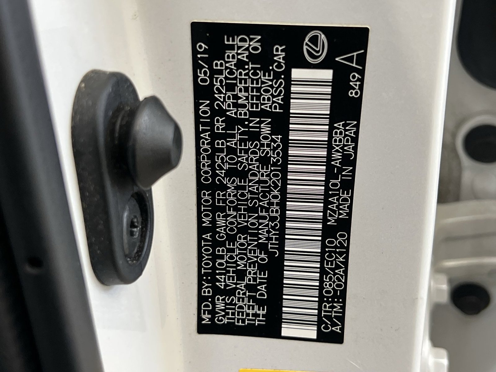 Used 2019 Lexus UX 200 image 35