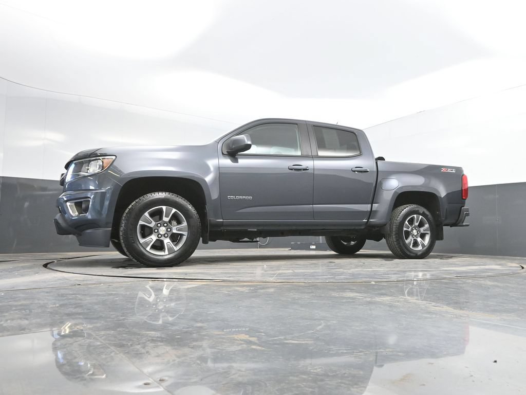 Used 2017 Chevrolet Colorado Z71 AWD/4WD image 37