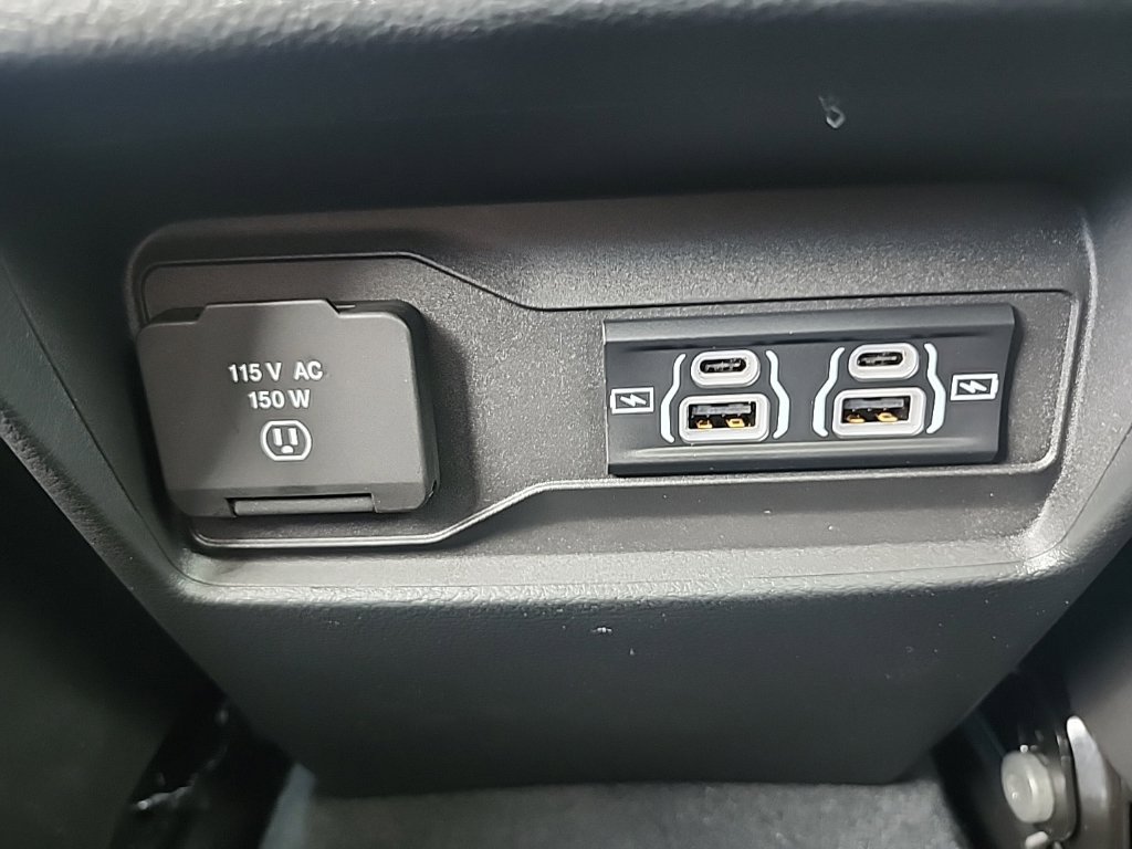 New 2026 Jeep Grand Cherokee Laredo X RWD image 4