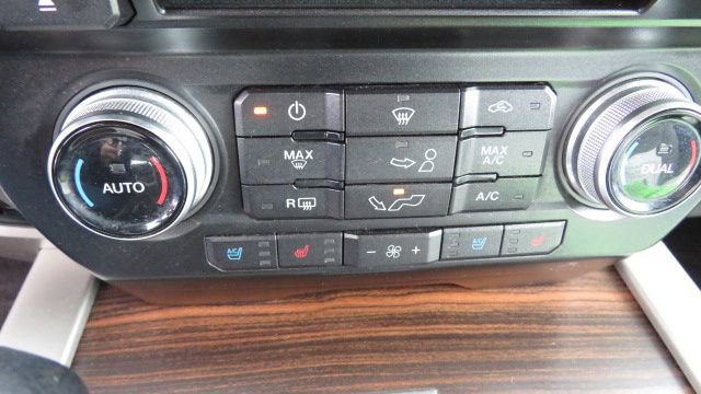 Used 2015 Ford F150 Lariat w/ Equipment Group 502A Luxury image 19