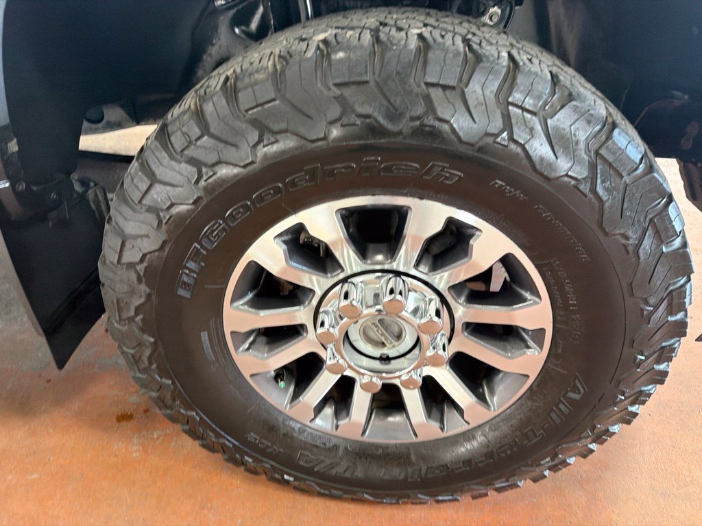 Used 2022 Ford F350 Lariat AWD/4WD image 10