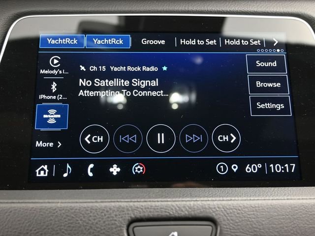 Used 2022 Cadillac XT4 Premium Luxury w/ Safety Alert Package image 17