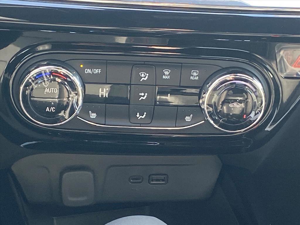 New 2026 Chevrolet Trax RS w/ Driver Confidence Package image 11