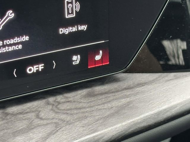 Certified 2025 Audi Q5 Premium Plus w/ Premium Plus image 31