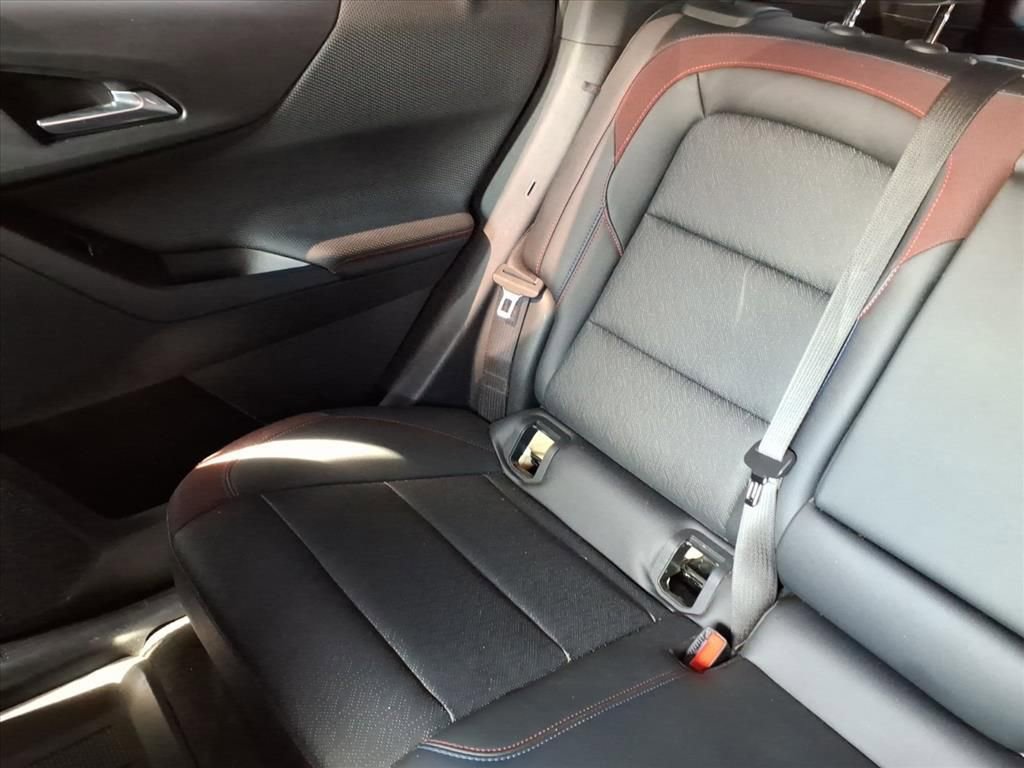 Used 2025 Chevrolet Equinox RS w/ LPO, Floor Liner Package image 16