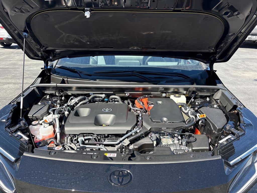 New 2026 Toyota RAV4 XSE w/ Weather Package AWD/4WD image 31