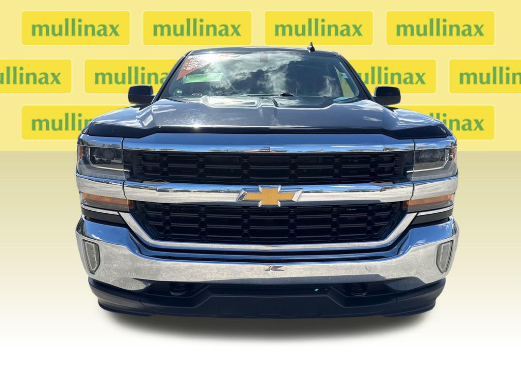 Used 2017 Chevrolet Silverado 1500 LT w/ All Star Edition image 10