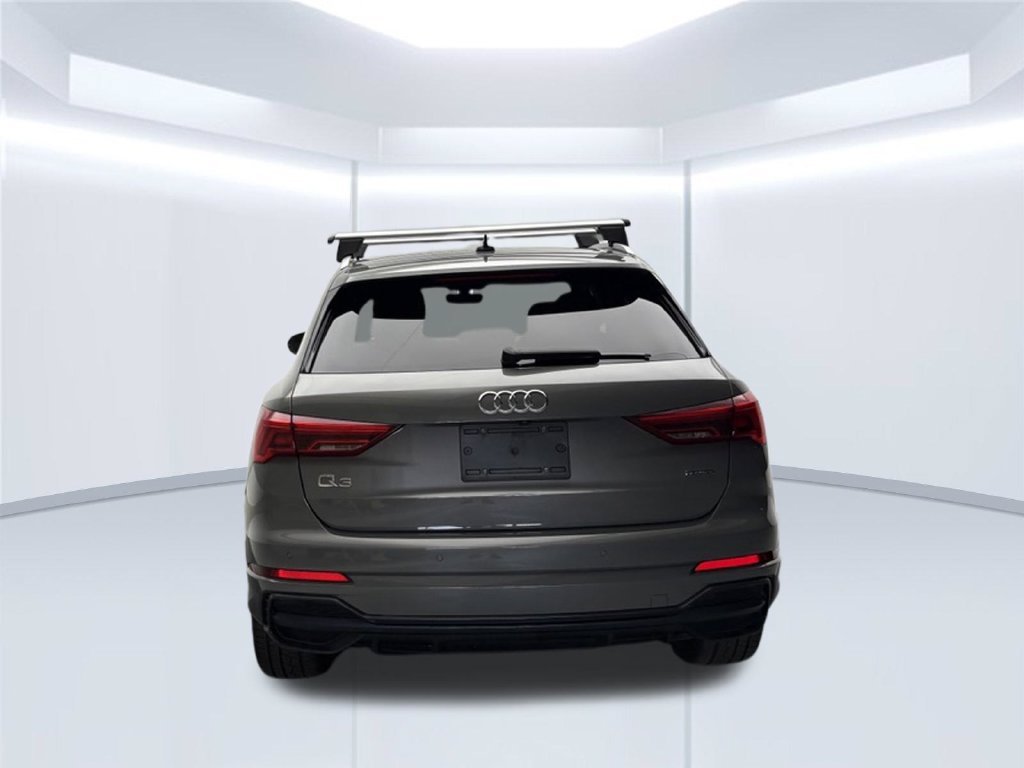 Used 2021 Audi Q3 2.0T Premium Plus w/ Premium Plus Package AWD/4WD image 6
