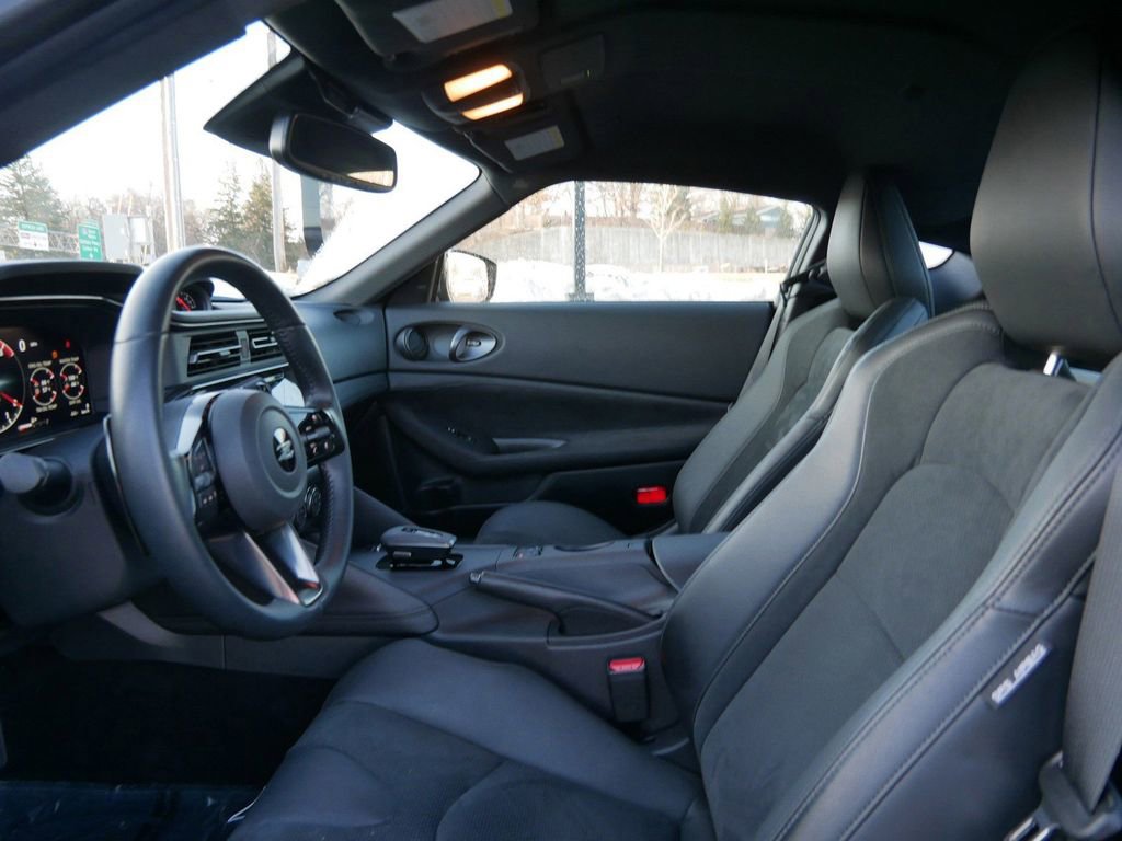Used 2024 Nissan Z Performance w/ Floor Mat Package image 9