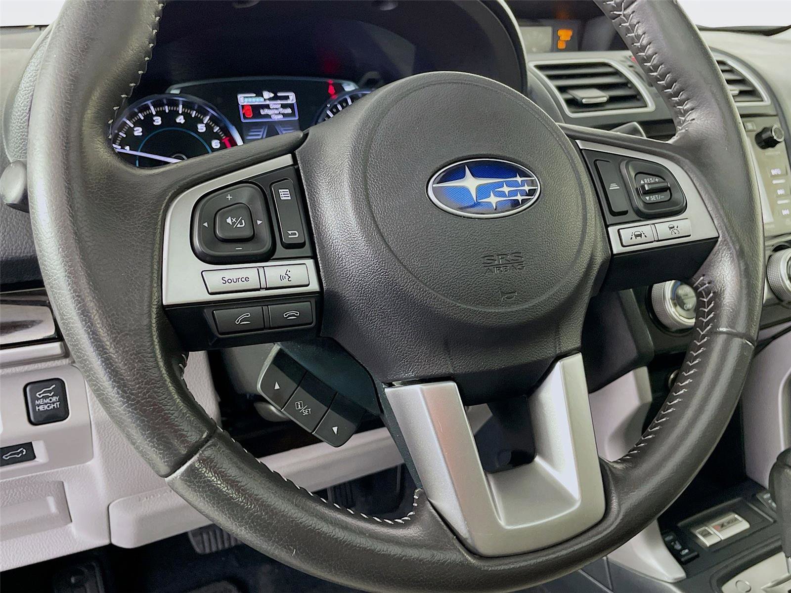 Used 2017 Subaru Forester 2.5i Limited AWD/4WD image 14