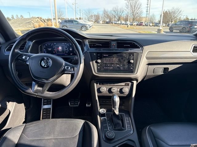 Used 2019 Volkswagen Tiguan SEL Premium R-Line image 12