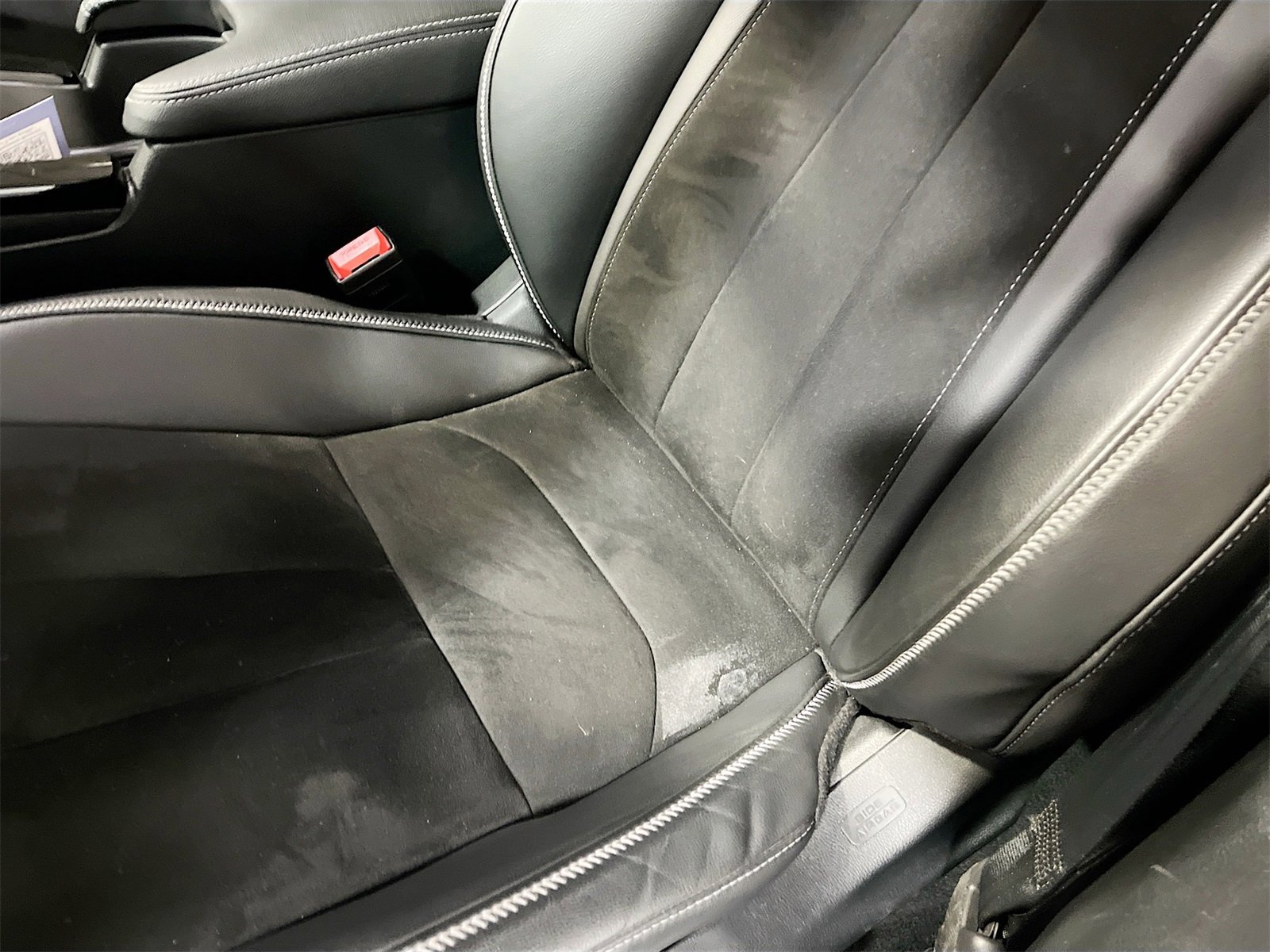 Used 2023 Acura Integra A-Spec image 19