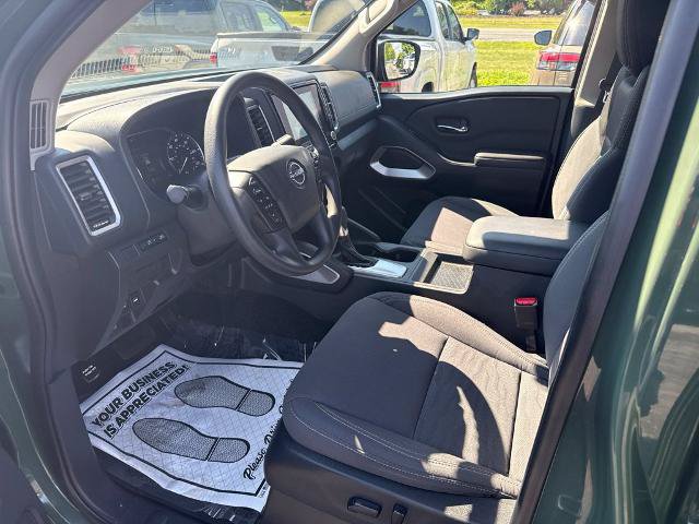Certified 2023 Nissan Frontier SV w/ Tow Package AWD/4WD image 25
