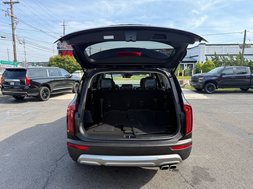 Used 2020 Kia Telluride S AWD/4WD image 34