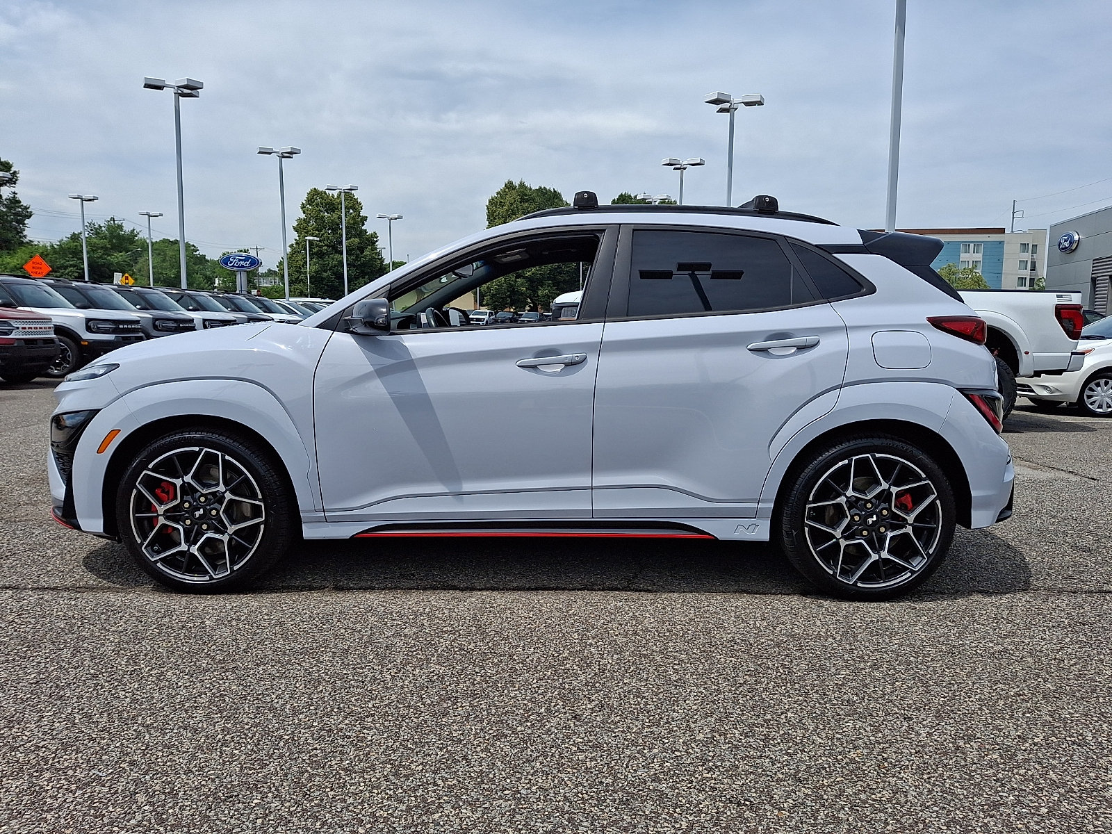 Used 2022 Hyundai Kona N FWD image 6