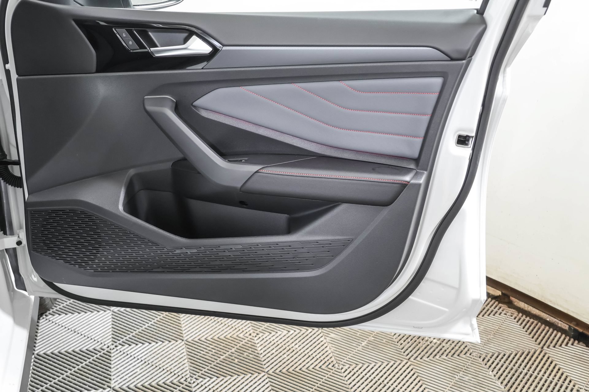 New 2027 Volkswagen Jetta GLI Autobahn FWD image 46