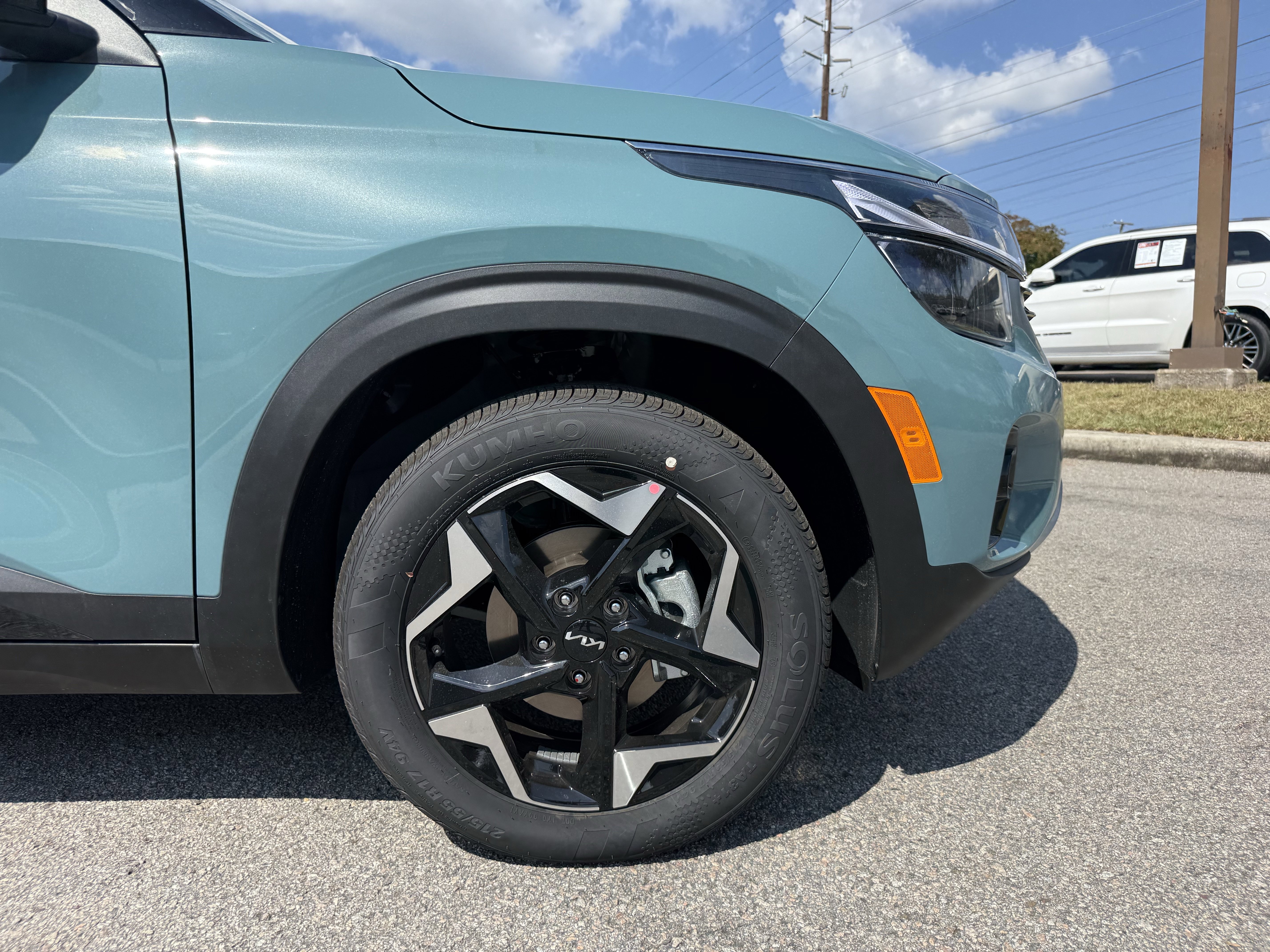 New 2026 Kia Seltos S image 9